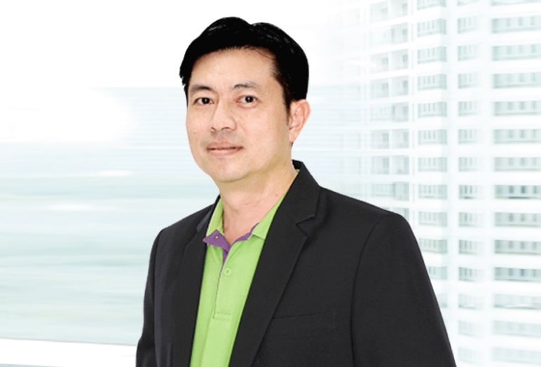 นายเฉลิมชัย หน่อสกุล