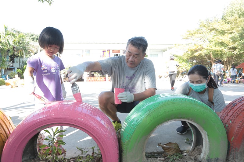 STGT Sharing Love to Children
